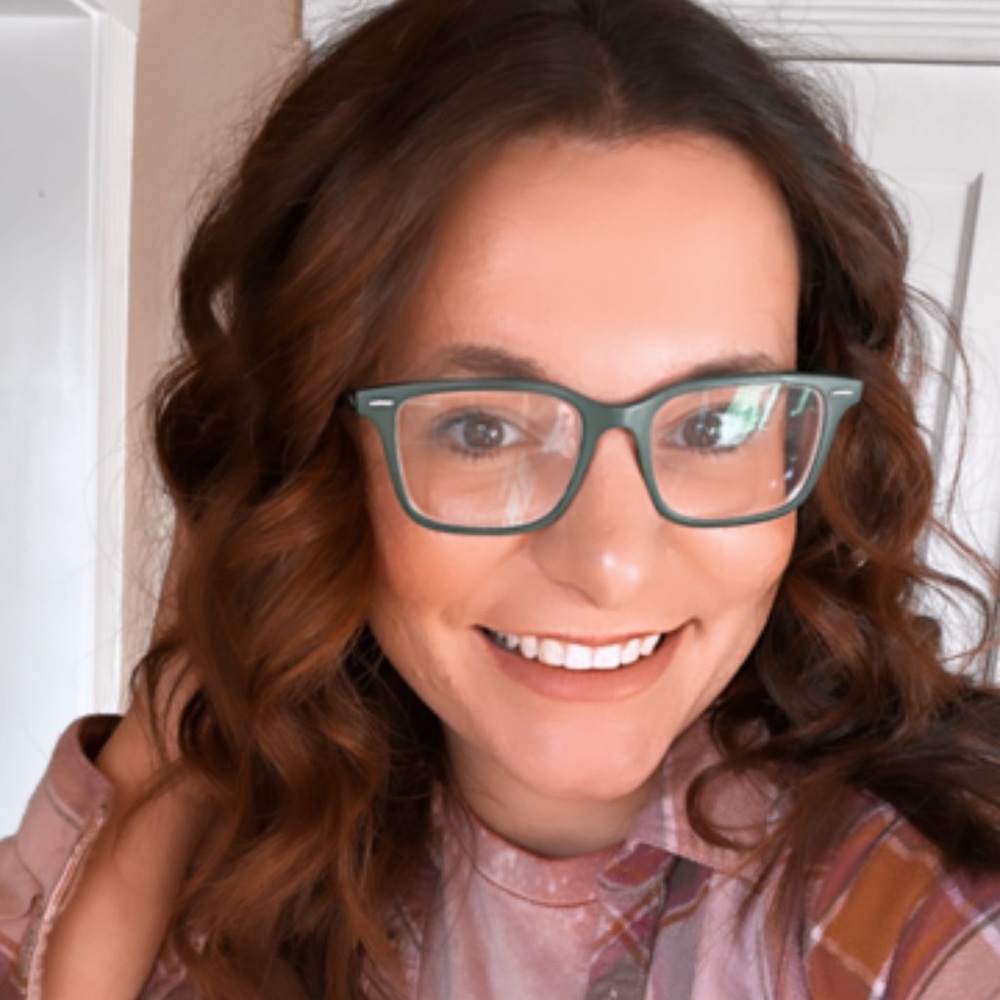 Meet your Posher, Vanessa